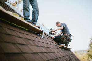 Local Roofers in Straughn, IN